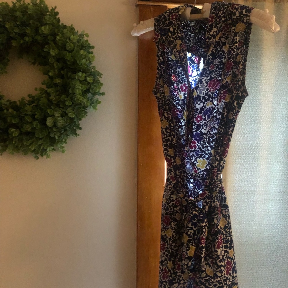 Banana Republic Floral sleeveless shirt dress